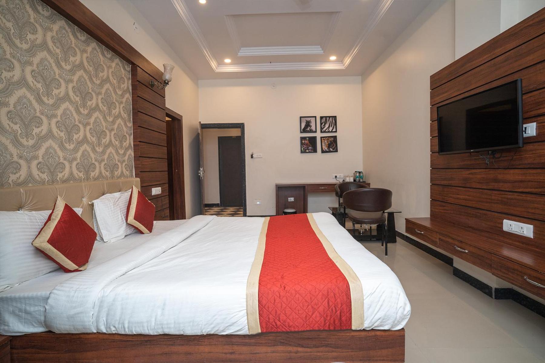 Tiger'S Trail Hotel & Food Court Kumbhalgarh Exterior photo